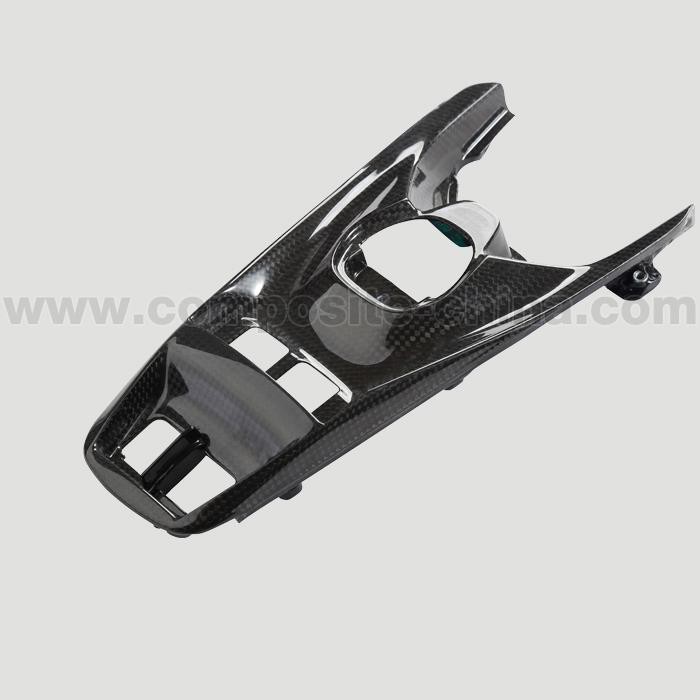 Partijiet tal-Fibra tal-Karbonju apposta